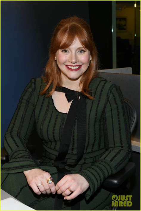 bryce dallas howard tits|Bryce Dallas Howard Nude & Sexy Collection (67 Photos + GIFs。